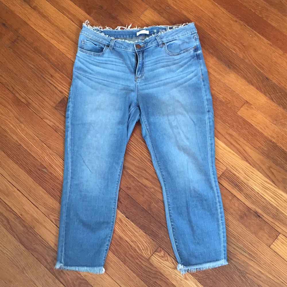 lauren conrad skinny capri distressed